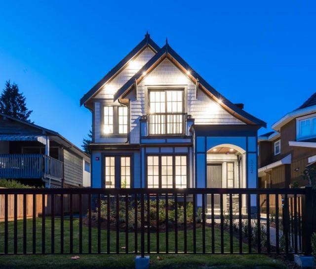 322 E 19th Street, Central Lonsdale, North Vancouver 2